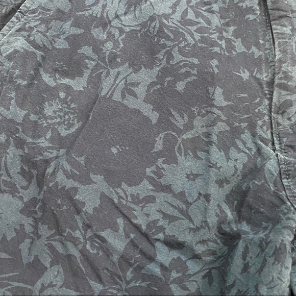 American Eagle Prep shorts floral Pattern 31 - Picture 4 of 9